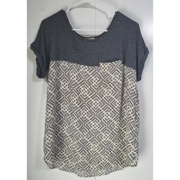 KNOX ROSE Women's SZ LG Short Sleeve Geometric Print Blouse Cream Gray - Picture 1 of 9